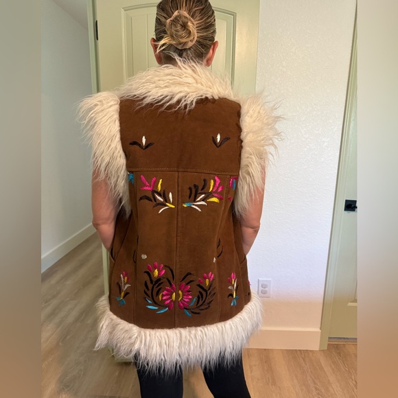 ✨sale✨Vintage afghan wool vest - Picture 7 of 9